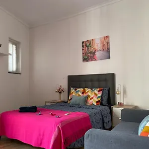 By La Rambla Rooms Hostal Barcelona