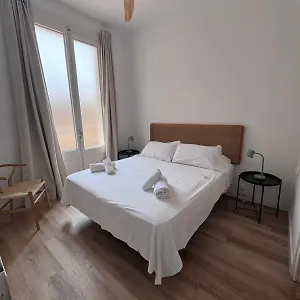 Guest house Calma House, Barcelona